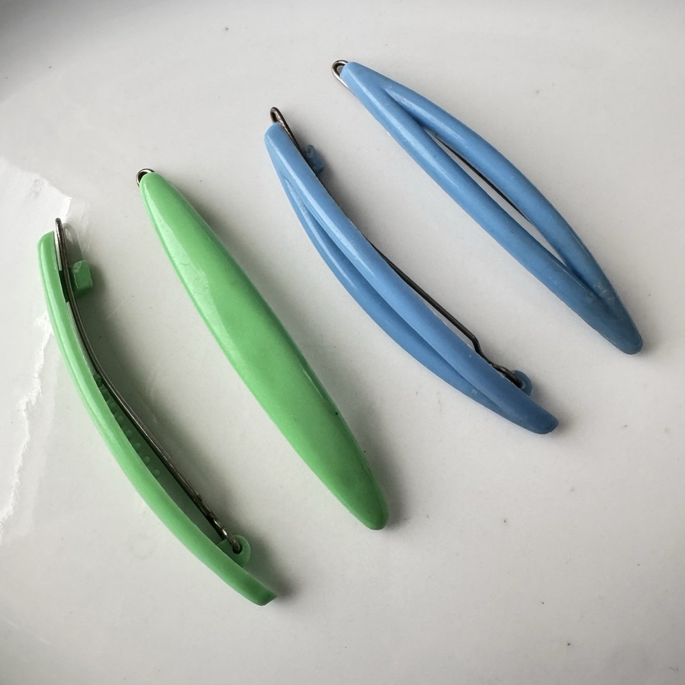 Vintage 80s‎ Plastic & Metal Clasp Barrettes Hair Clips Open Oval Blue Green